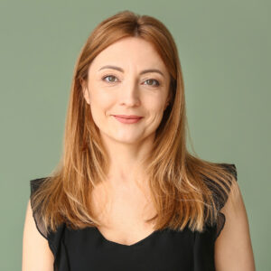 Sarah T.